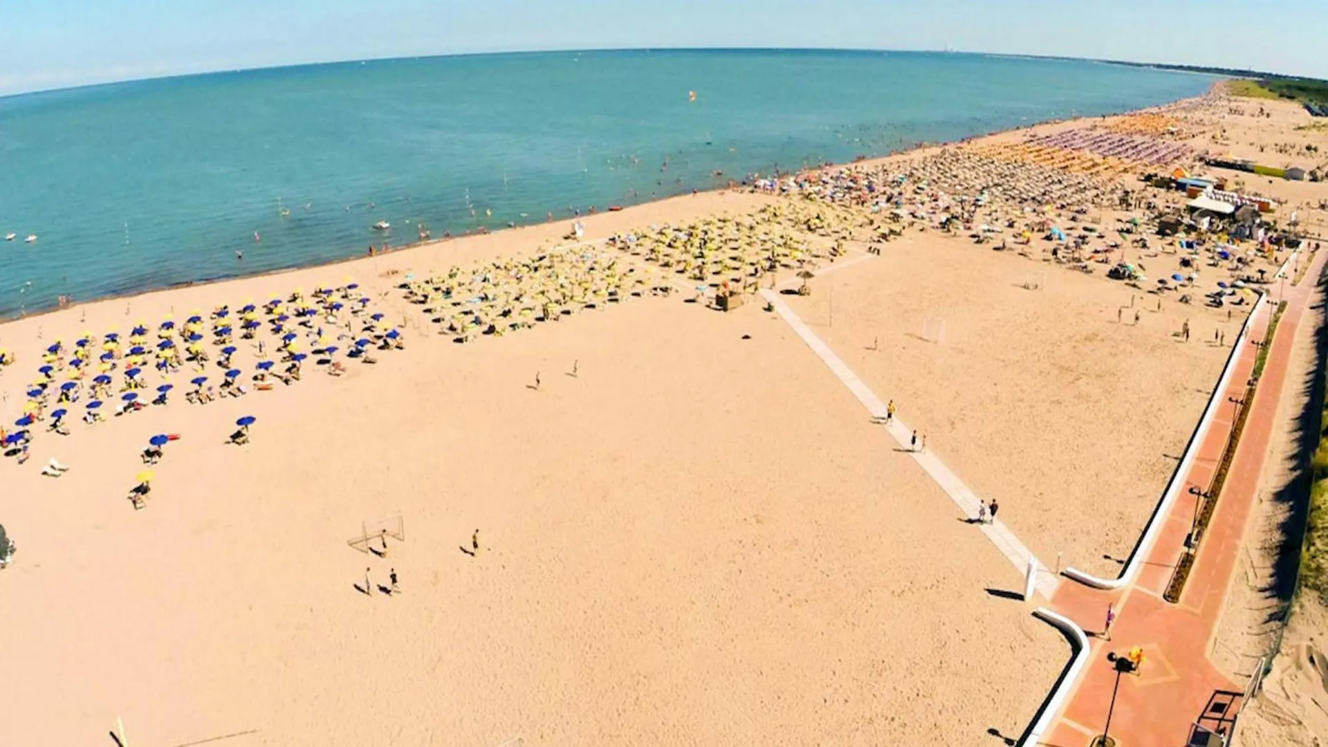 Beautiful Sea View Apartment For 12 Guests Rosolina Mare
